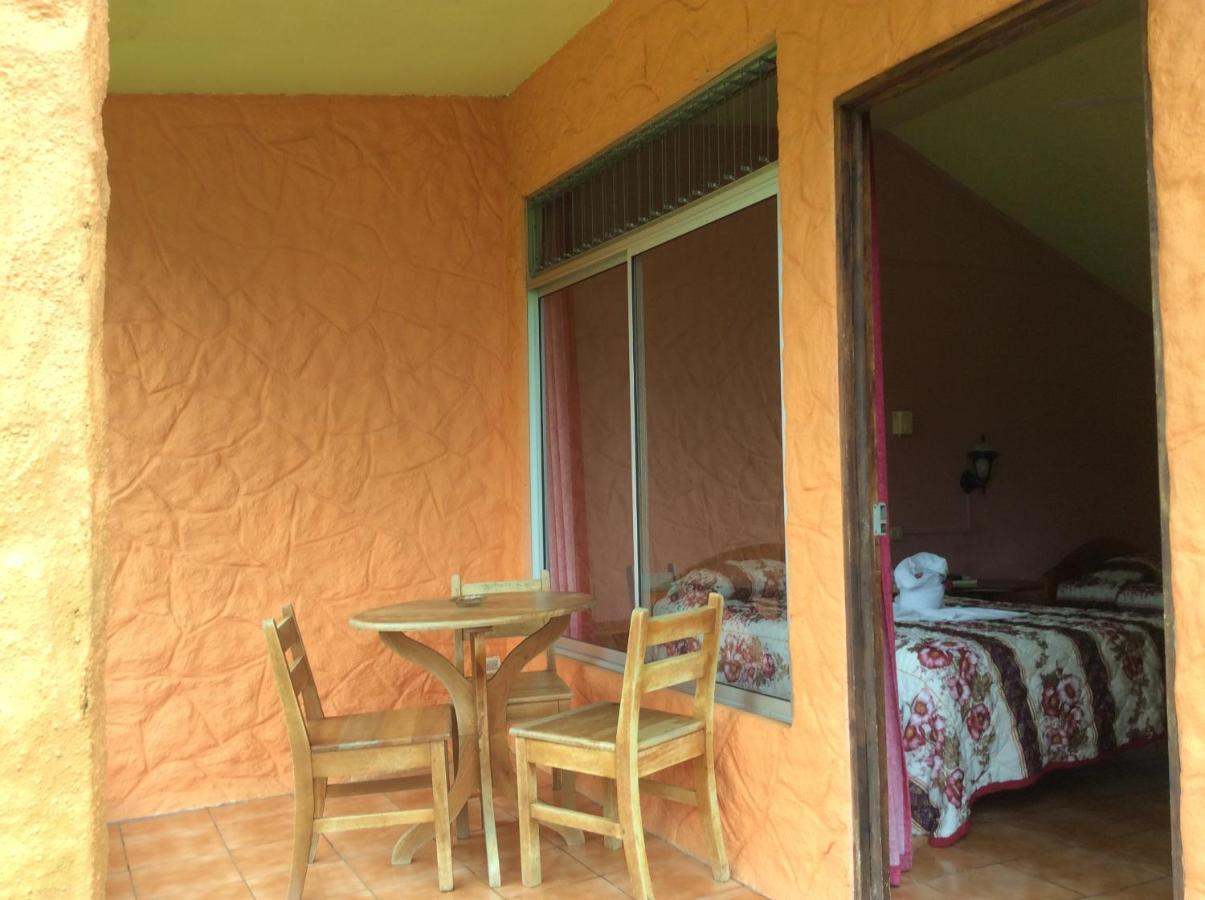 Cabinas Los Guayabos Hotel La Fortuna Kültér fotó