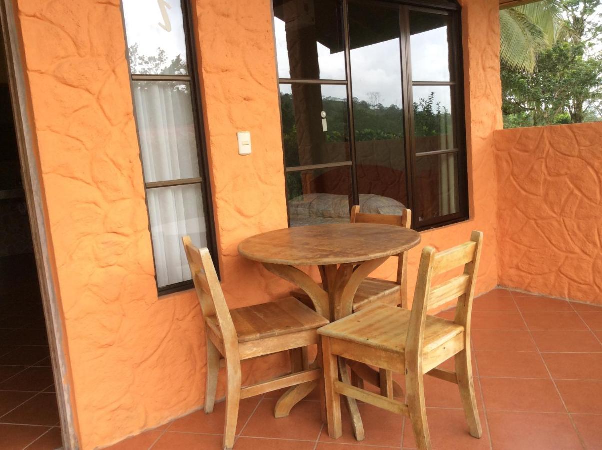 Cabinas Los Guayabos Hotel La Fortuna Kültér fotó