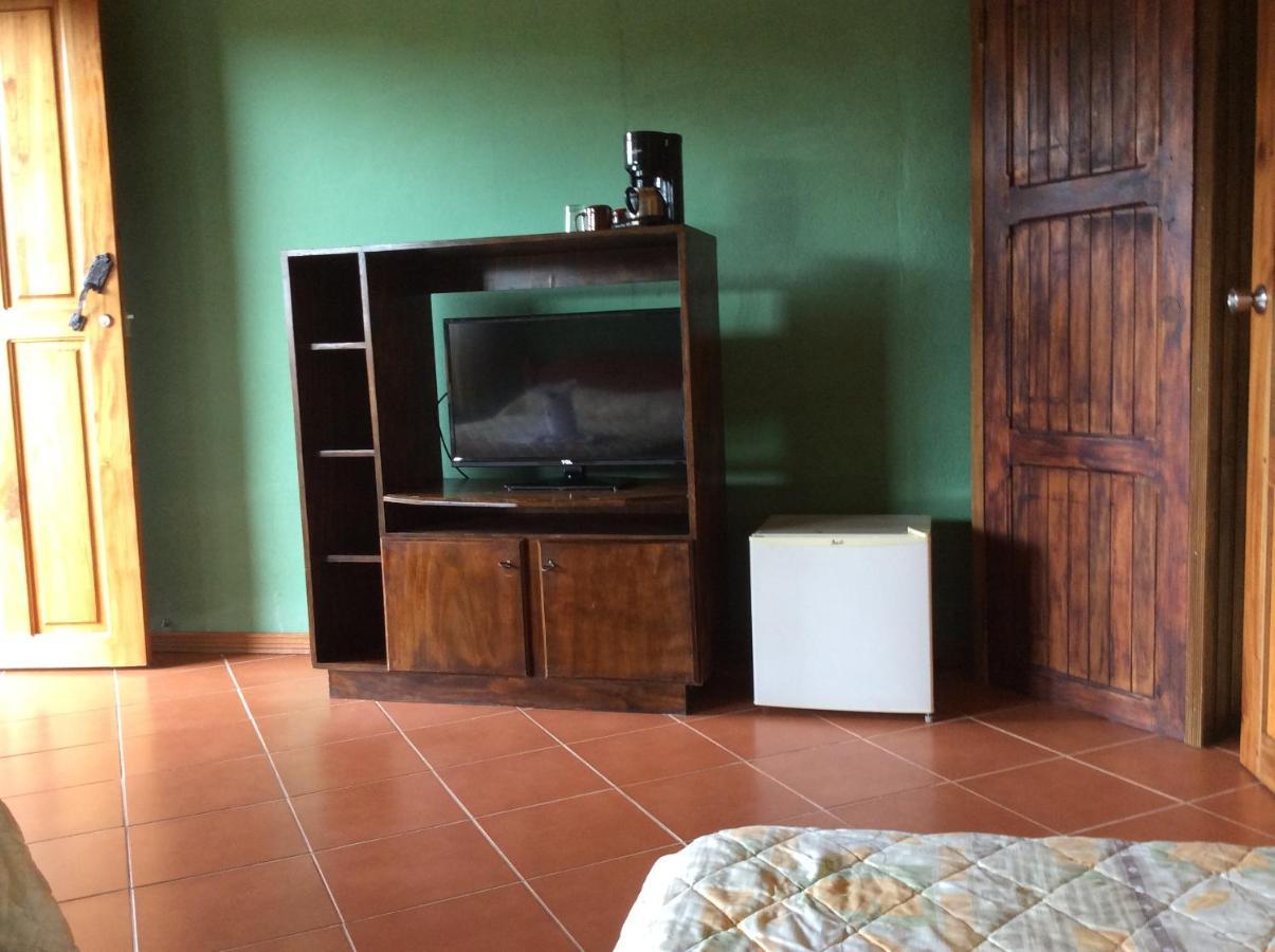 Cabinas Los Guayabos Hotel La Fortuna Kültér fotó